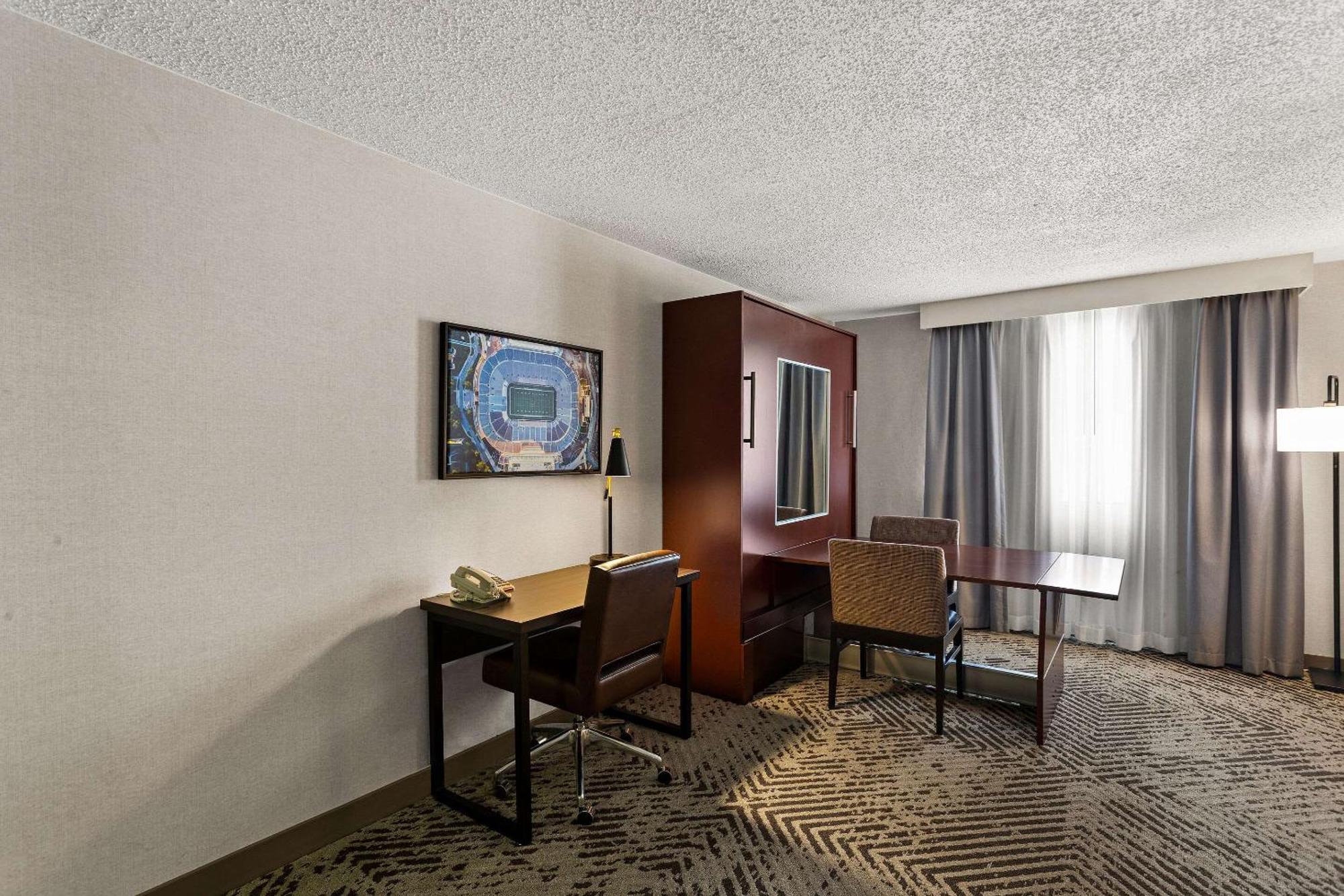 The Clover Hotel, Ascend Hotel Collection South Bend Exterior foto